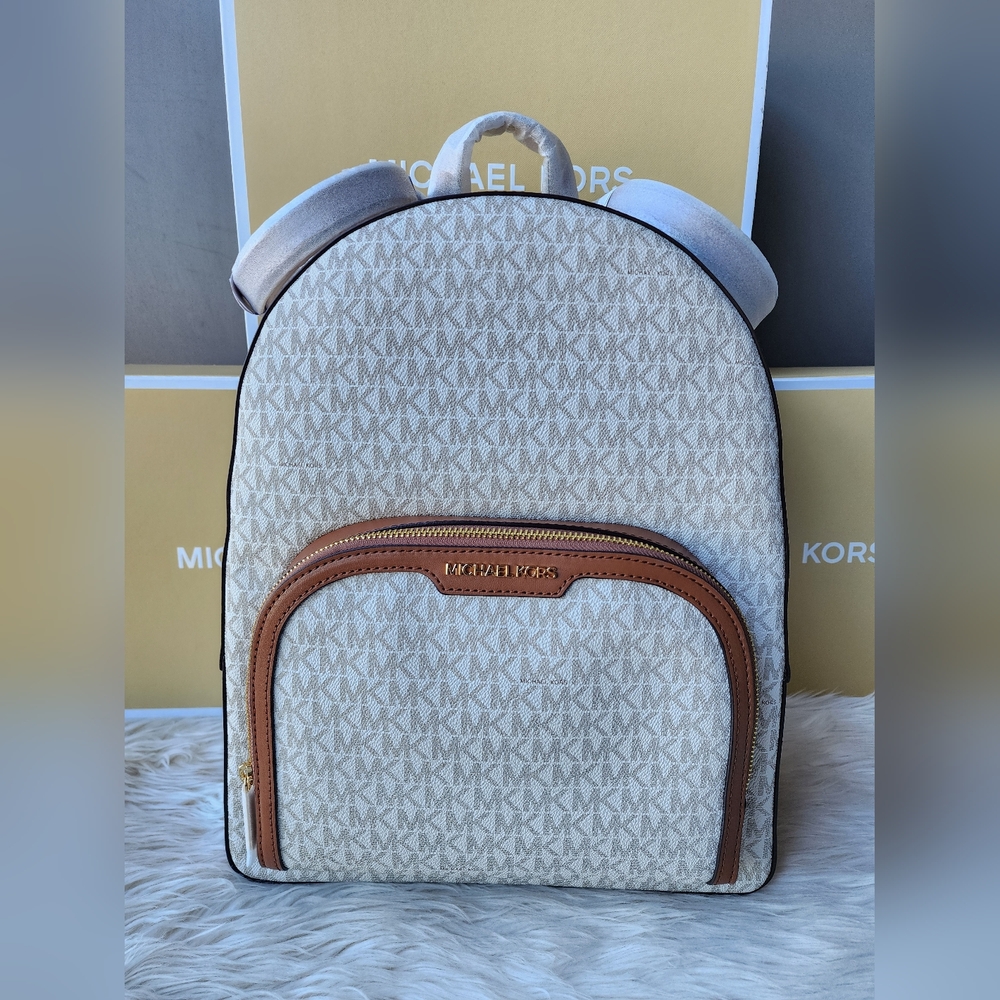 🎁Michael Kors Backpack Original Brand New With Tag